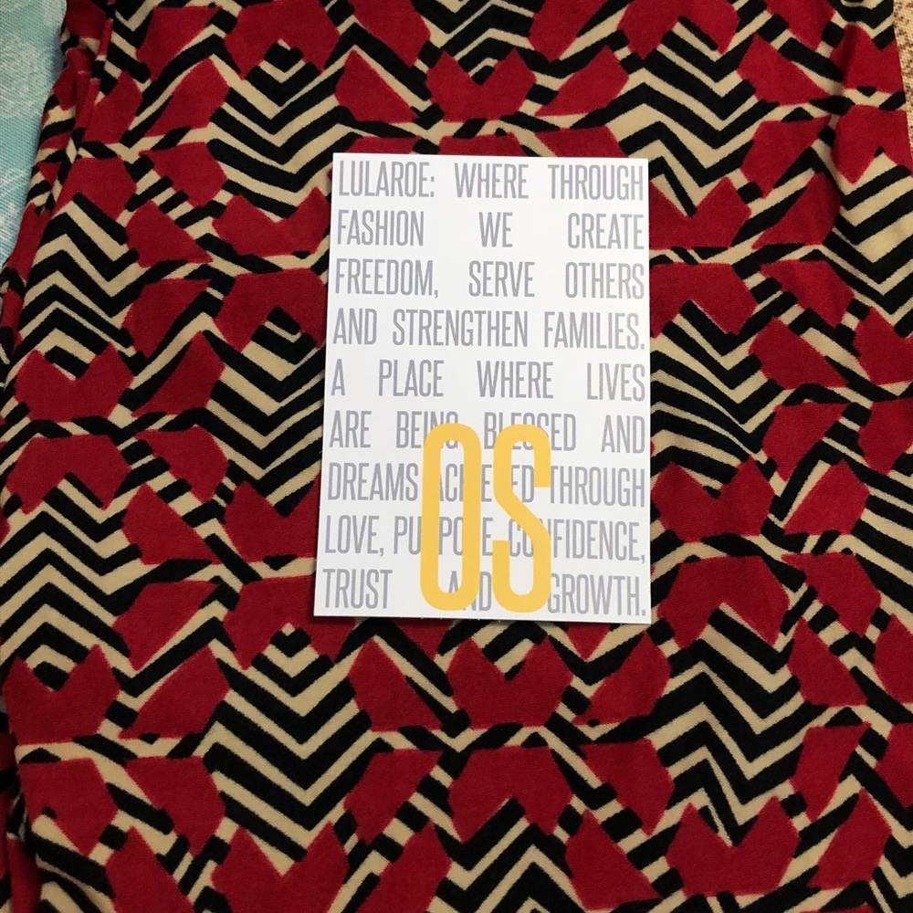 LuLa Roe One Size Leggings